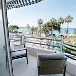 Superbe T3 Moderne Et Chic Croisette Cannes